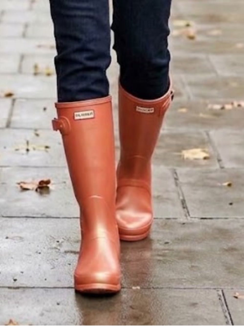 Hunter Original Tall Iridescent Gloss Rain Boots Coral Orange Waterproof Size 7